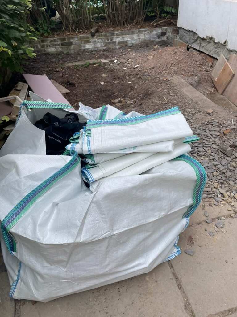 House Clearance in London – Everything You Need to Know Before Booking 2